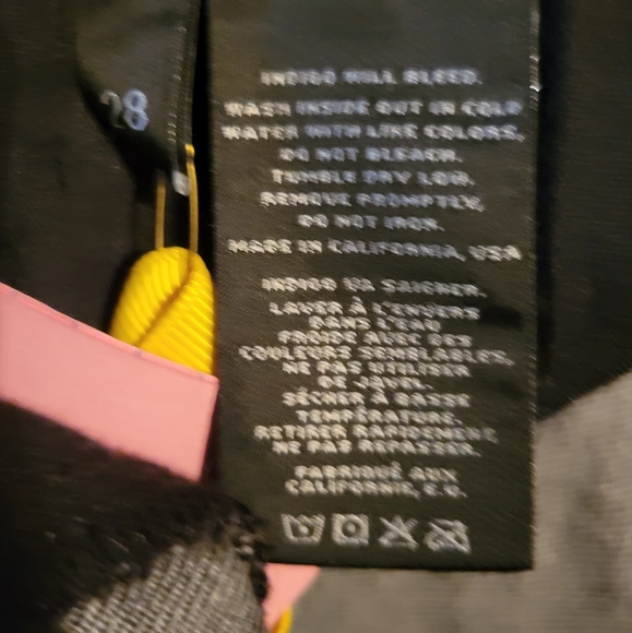 * * J BRAND black stretchy Jean pants Final Discount - Picture 6 of 9